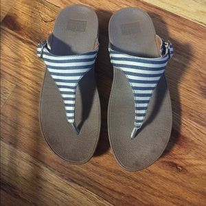 Fit Flop size 7! Super cute!